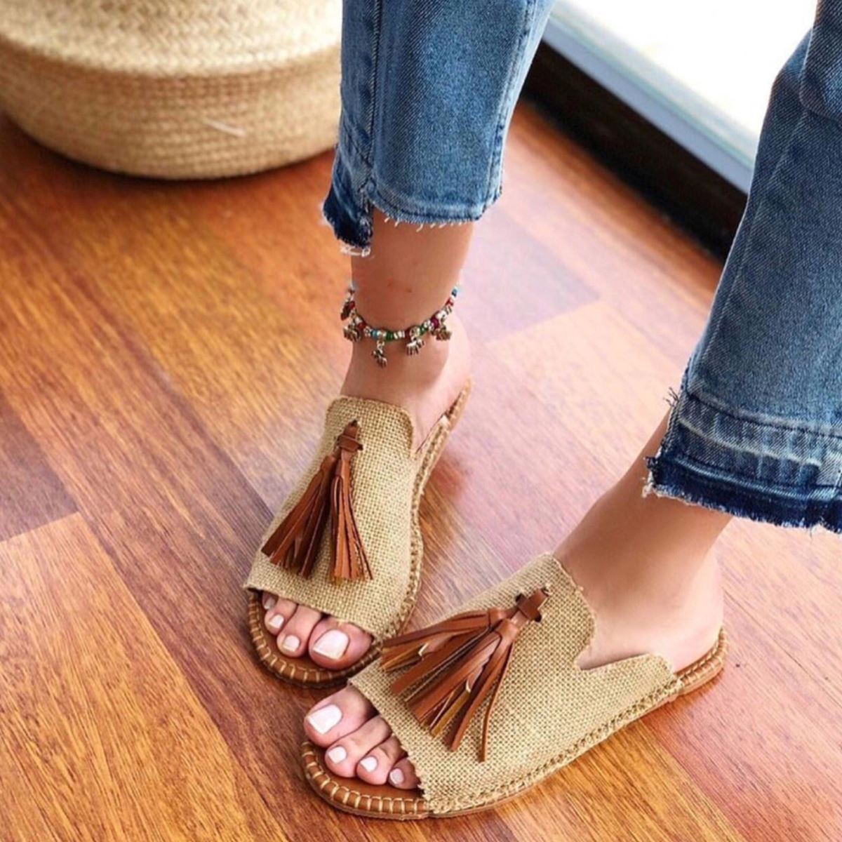 Hasır Taba Püsküllü Terlik TRL060