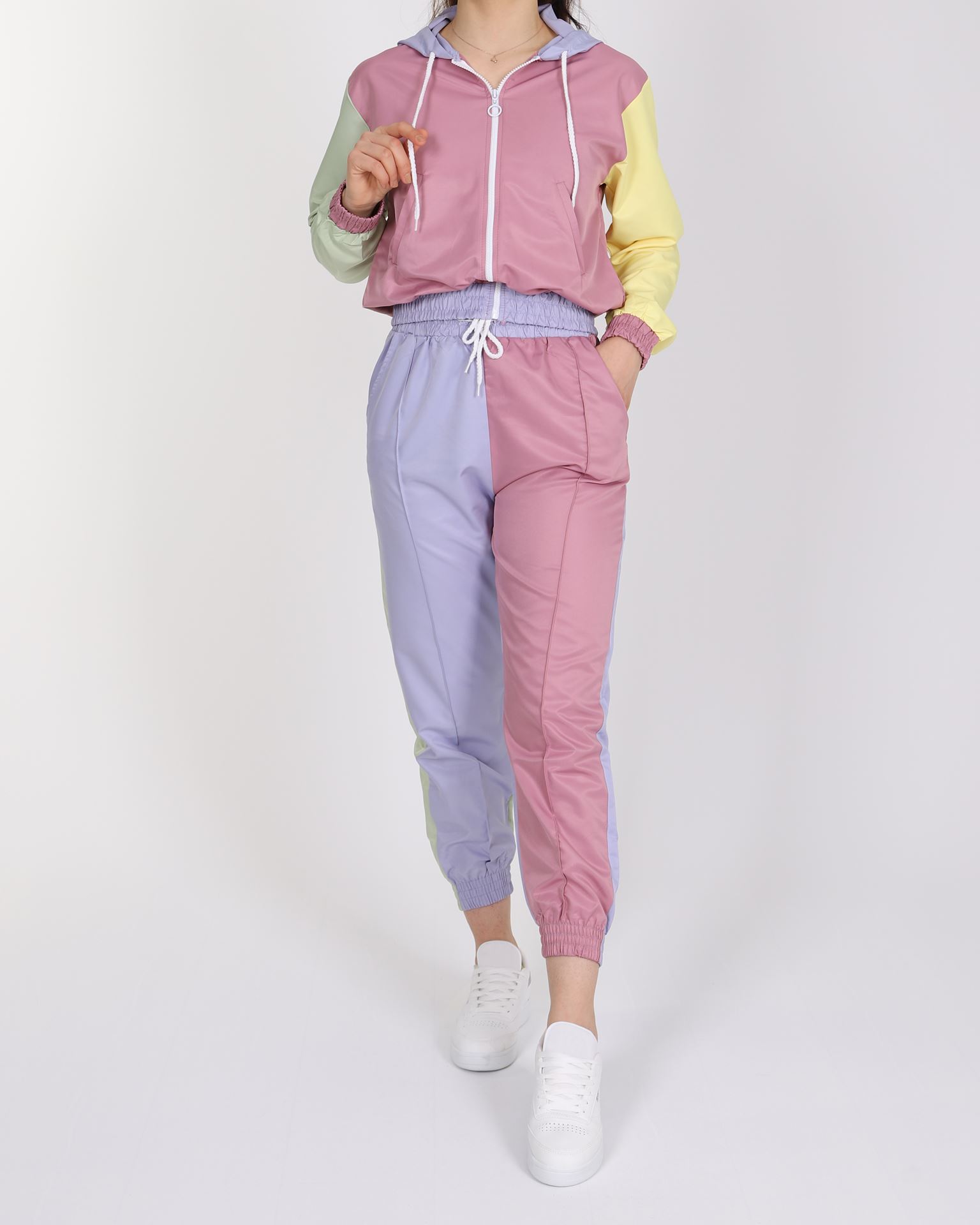 Renkli Eşofman Takımı TKM1818