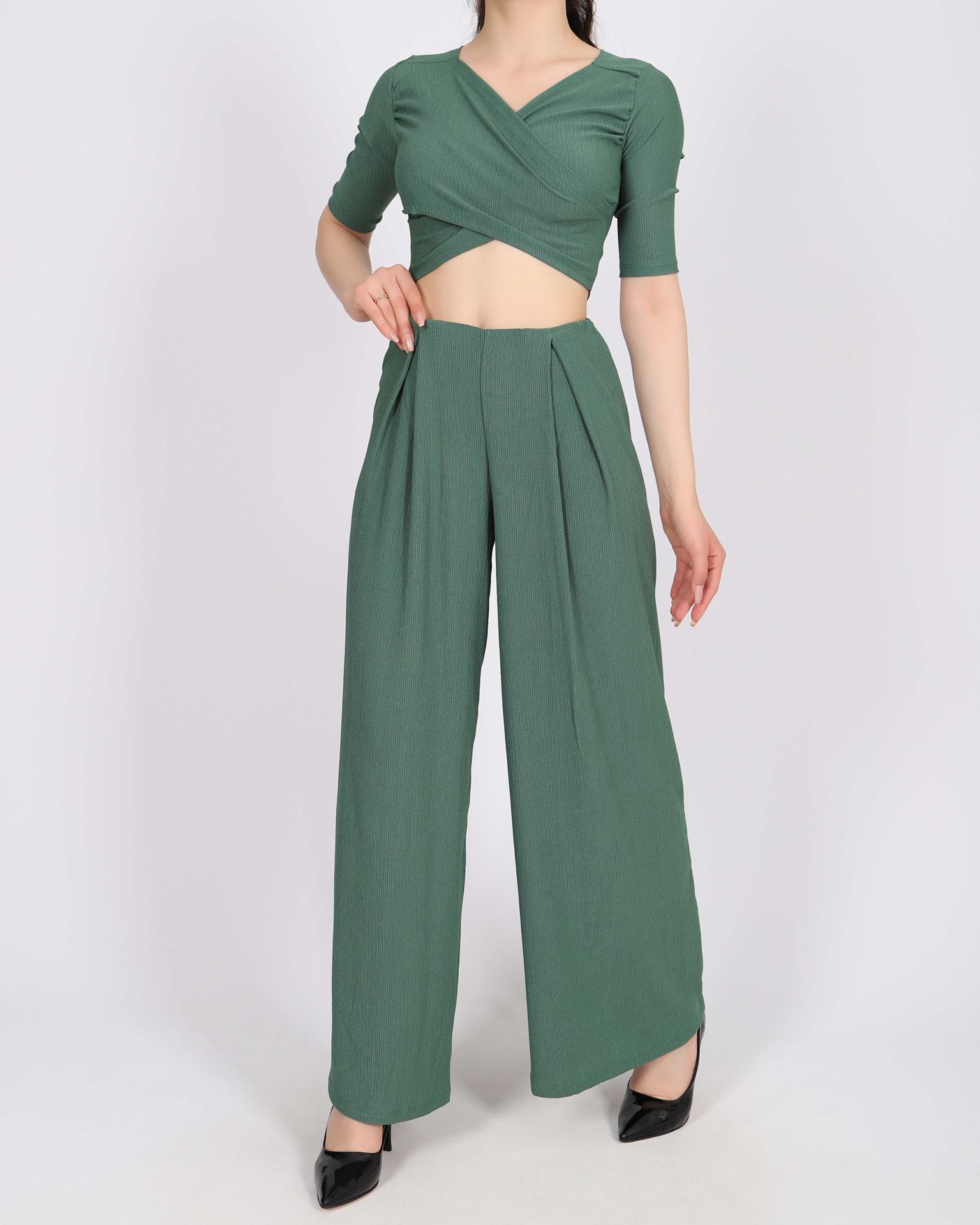 Zümrüt Yeşili Pileli Pantolon Bluz Takım TKM1988