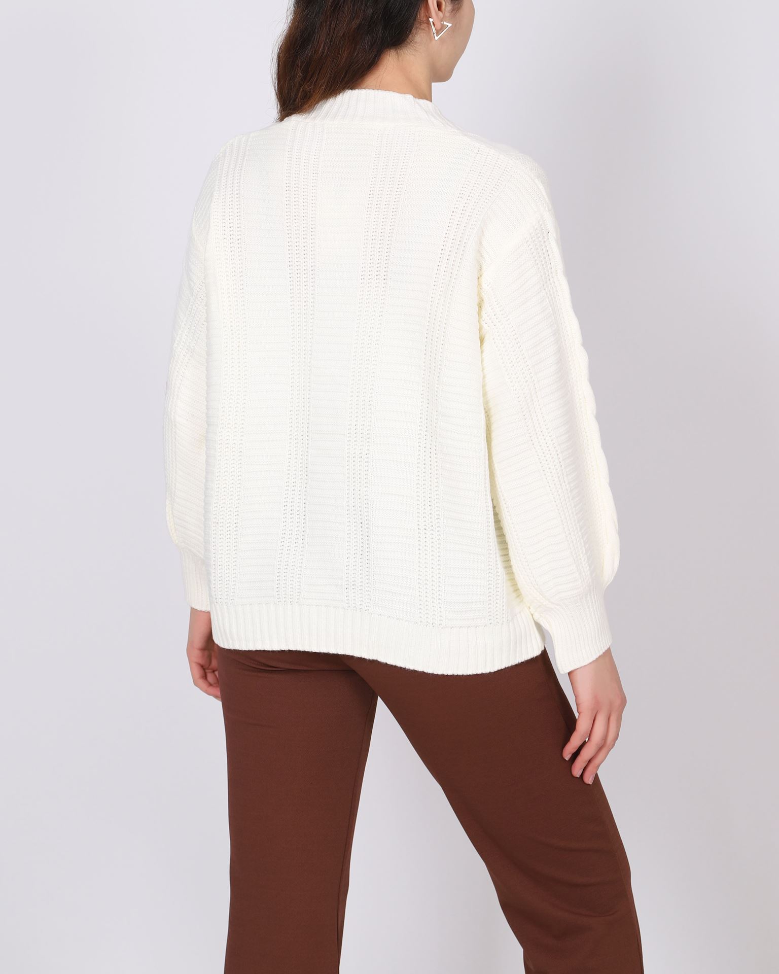 Ekru Saç Örgülü Triko Hırka HRK545