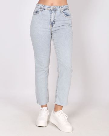 Kar Yıkama Kesik Paça Likralı Mom Jean PNT901